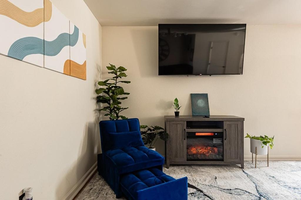 Cozy Townhome Retreat With King Bed Near I-10, Capitol, Fsu & Famu Tallahassee Kültér fotó