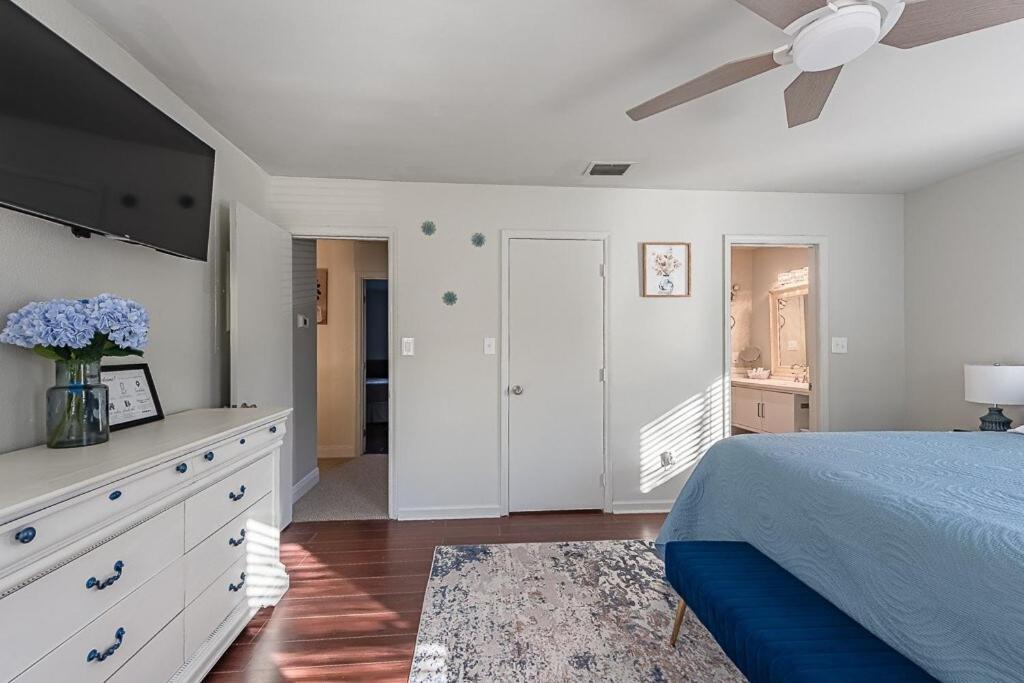 Cozy Townhome Retreat With King Bed Near I-10, Capitol, Fsu & Famu Tallahassee Kültér fotó